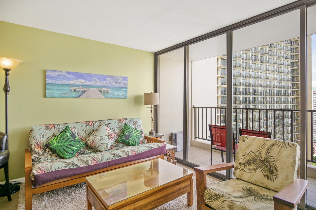 Ke Aloha Suite At The Waikiki Banyan Honolulu Exterior photo